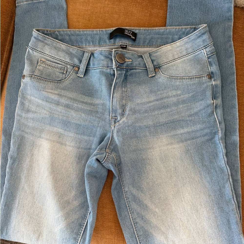 1822 Denim Light Blue Skinny Jeans - Faded Indigo Wash